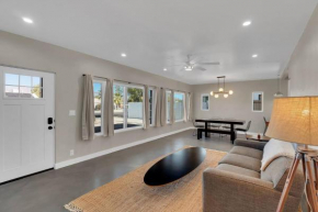 Chic Modern Home, Central Tucson